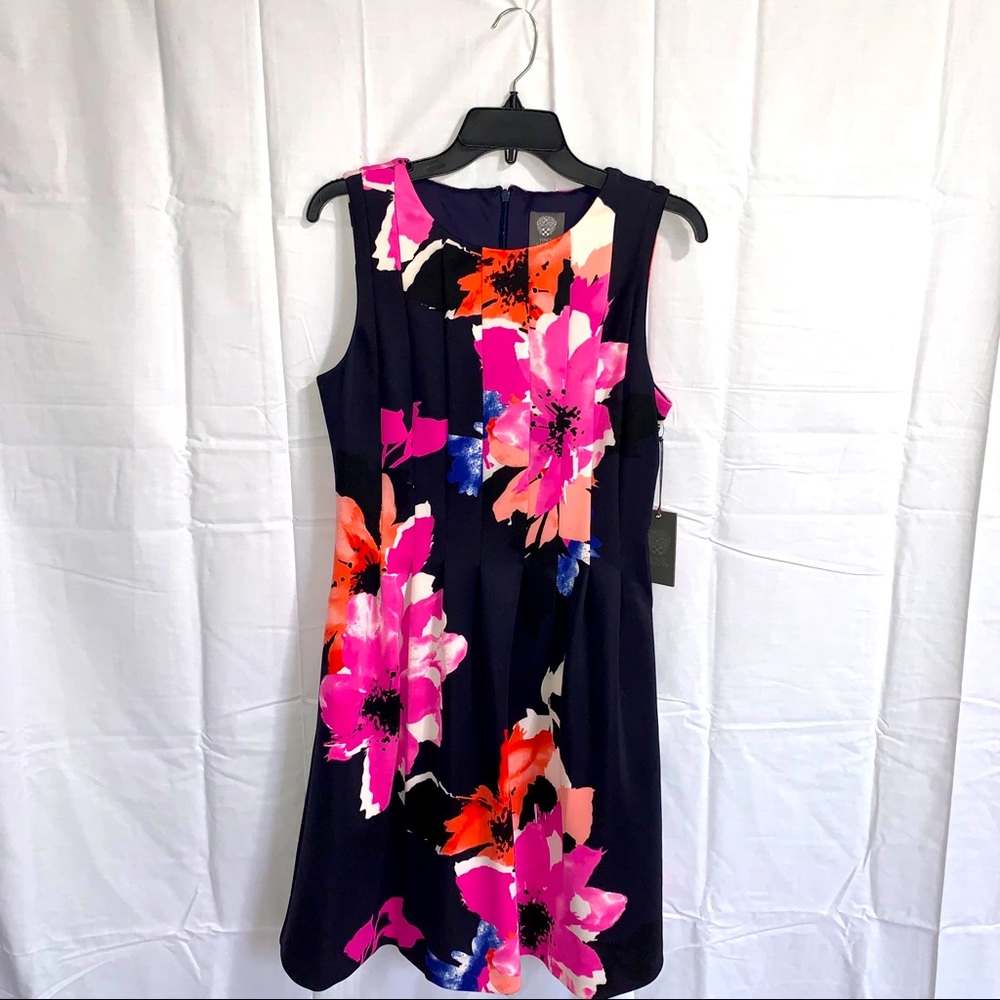 👗Vince Camuto Floral Dress 👗